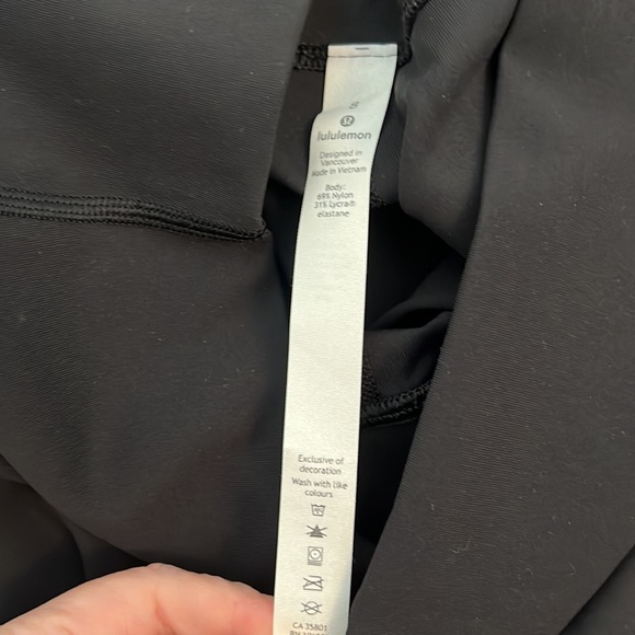 NWOT Peloton Lululemon Wunder Under High Rise Zebra 🦓 Capri Legging Sz 8 - Picture 6 of 9